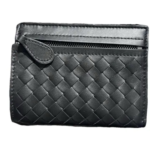 Bottega Veneta Handbags - Bottega Veneta Calfskin Wallet